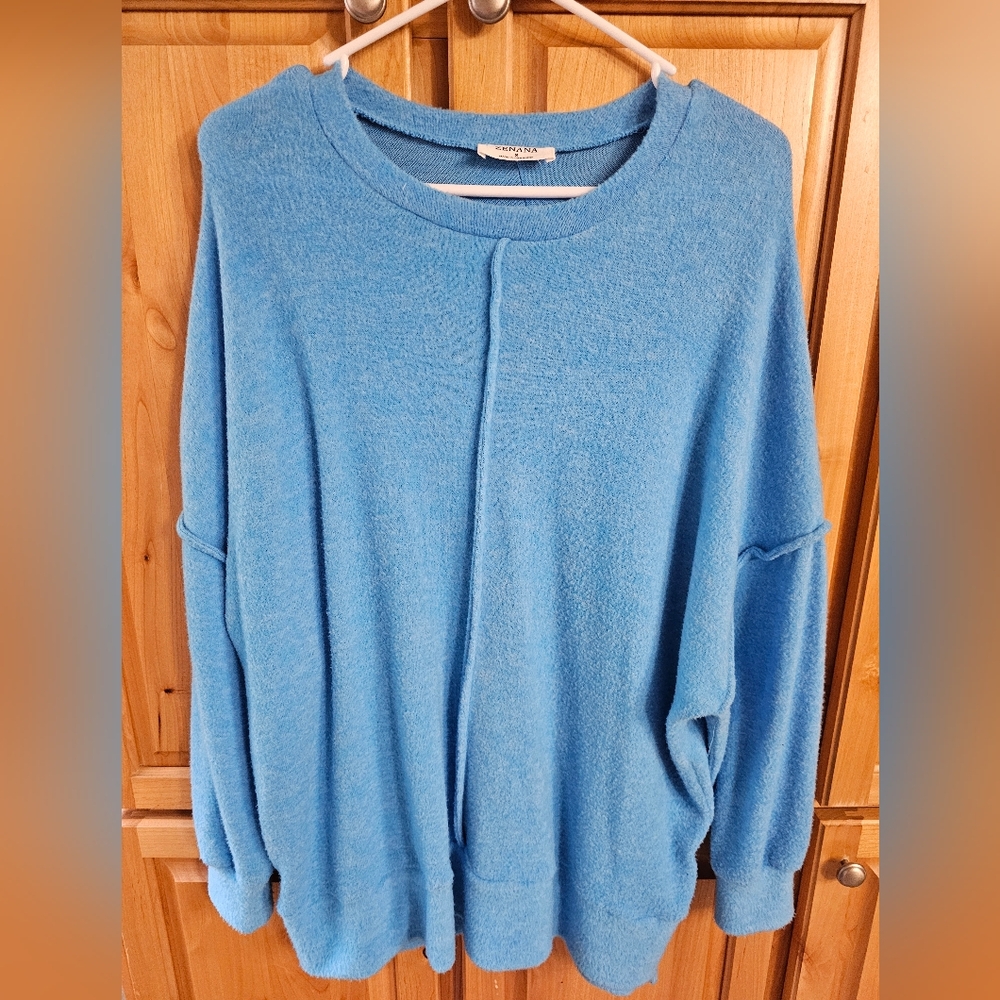 Zenana Outfitters Blue Crew Neck Sweater